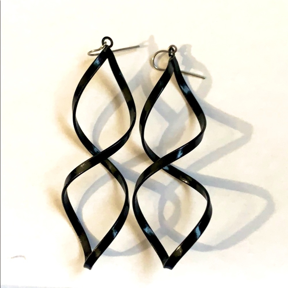 The Icing black, double spiral earrings.